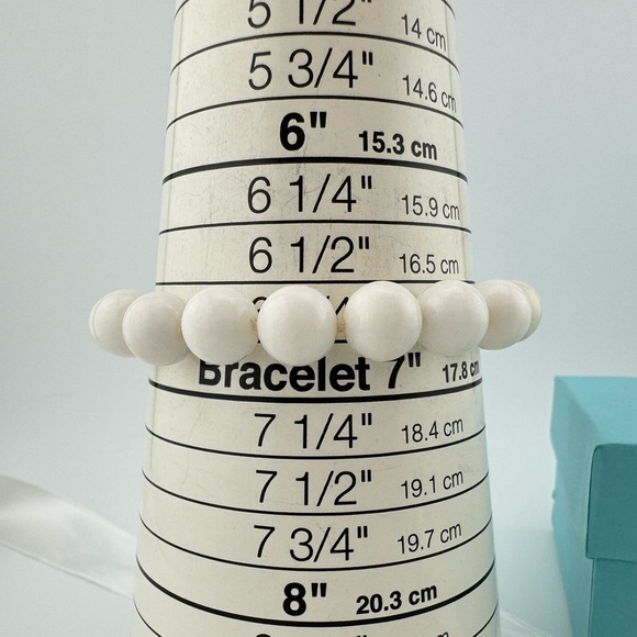 Tiffany & Co. White Dolomite Gemstone Bead Bracelet, Sterling Silver - Picture 5 of 8